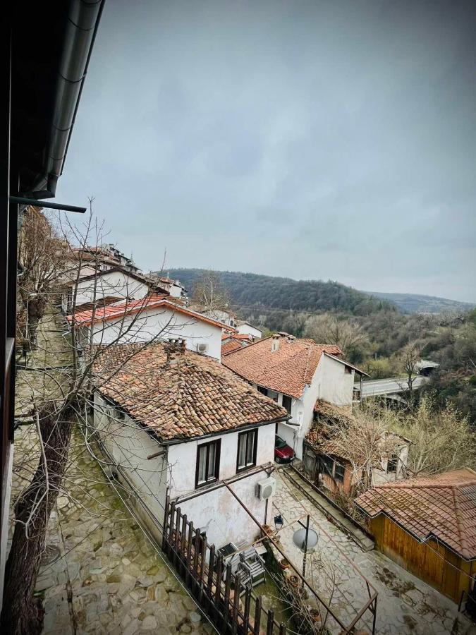 The Green Guest House Of Veliko Tarnovo-Amazing View, Top Location Kültér fotó