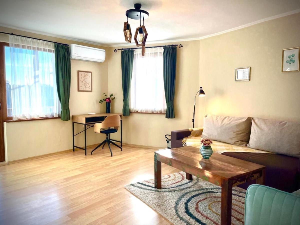 The Green Guest House Of Veliko Tarnovo-Amazing View, Top Location Kültér fotó