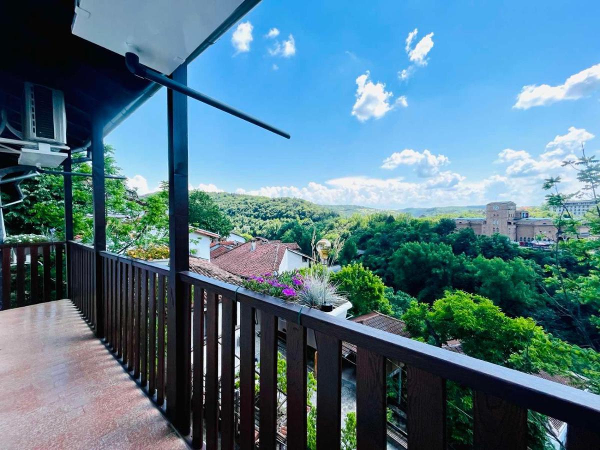 The Green Guest House Of Veliko Tarnovo-Amazing View, Top Location Kültér fotó